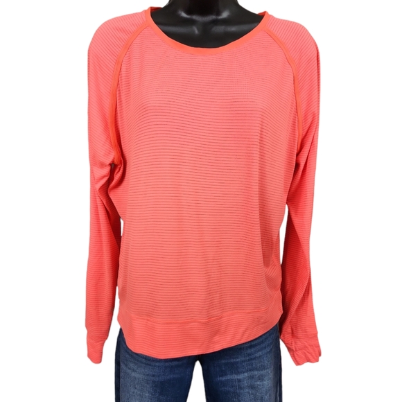 Lululemon Techni-Cool Long Sleeve - Picture 3 of 9